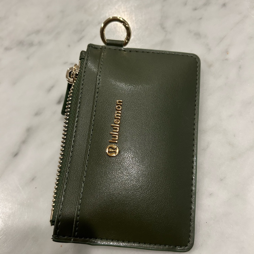 lululemon athletica Olive Key & Card Holder
